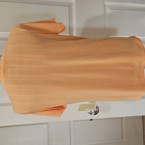Michael Kors Women Melon color Embellished Logo on the front Tee Shirt Size M - Picture 6 of 11